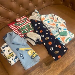 5T Winter Pajamas bundle lot